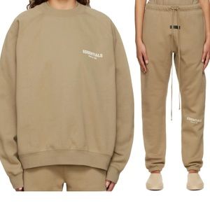 Fear of God Essential sweatsuit